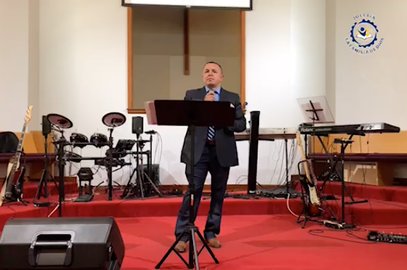 Puestos los ojos en Jesús Puestos los ojos en Jesús