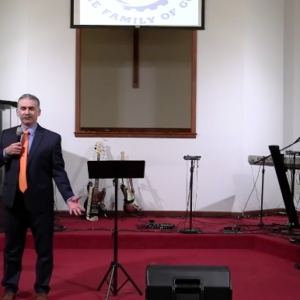 La mujer que besó los pies de Jesús La mujer que besó los pies de Jesús